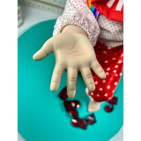 Ashton Drake "Smooch" baby doll w certificate, by Mary Tretter, limited edition - Picture 11 of 17